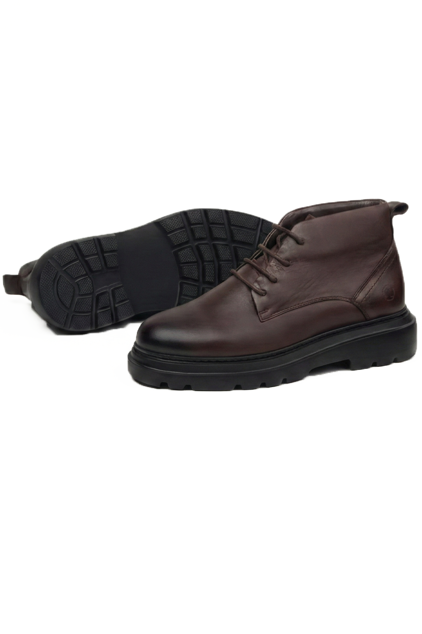 Chaussures Derby modernes en cuir noir pour l’explorateur urbain